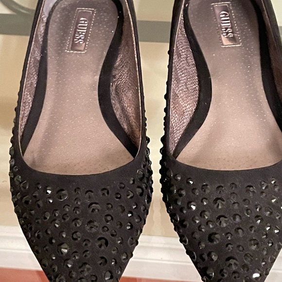 Guess size 7.5 faux suede beaded flats - Picture 3 of 9